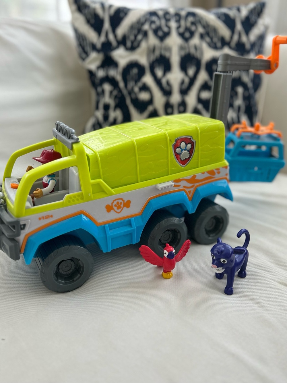 Great shape! Paw Patrol Rescue Terrain vehicle